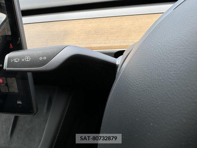 Tesla MODEL 3 2021-06 394654-18