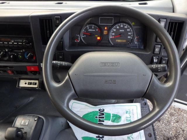 Isuzu ELF TRUCK 2011-04 6867-8
