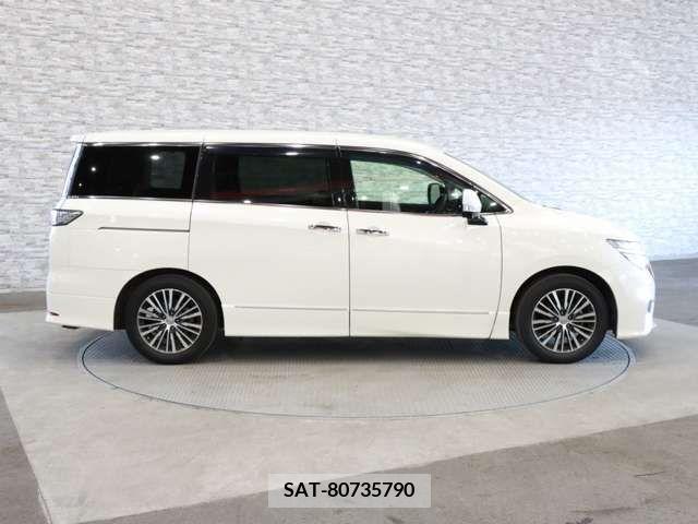 Nissan ELGRAND 2016-10 227050-12