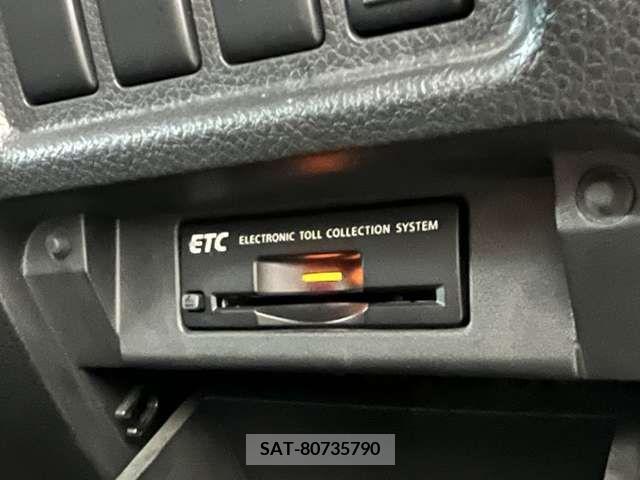 Nissan ELGRAND 2016-10 227050-18
