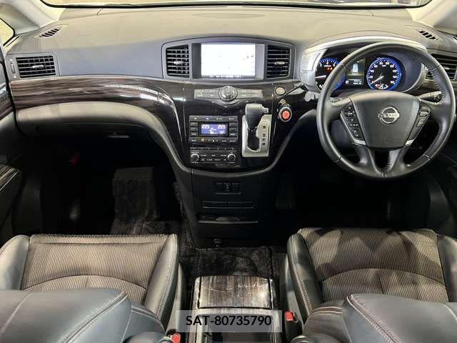 Nissan ELGRAND 2016-10 227050-17