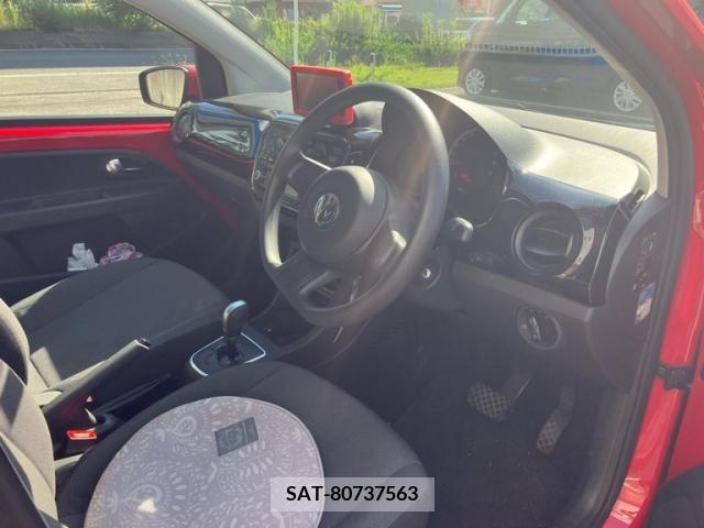 VolksWagen UP! 2014-02 355117-10
