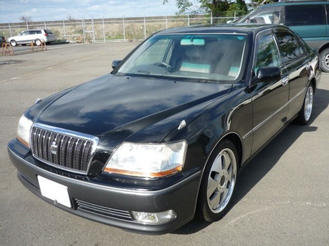 Toyota CROWN MAJESTA 1999-12 4013-0