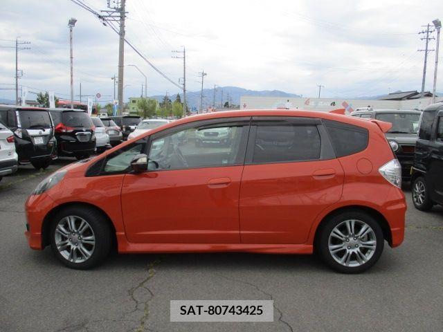Honda FIT 2010-11 303315-2