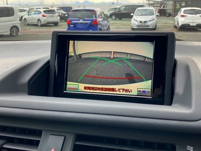 Lexus CT 2011-03 15411-10
