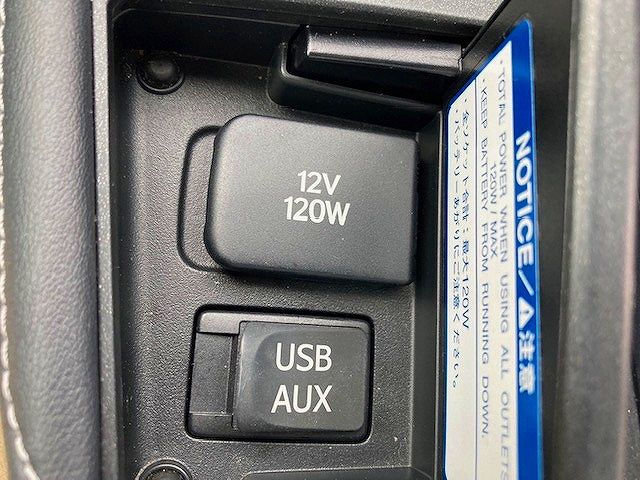 Lexus CT 2011-03 15411-14