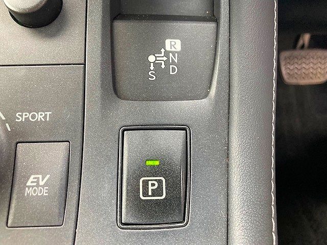 Lexus CT 2011-03 15411-16