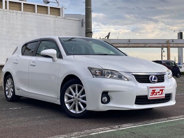 Lexus CT 2011-03 15411-6