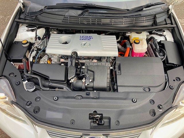Lexus CT 2011-03 15411-27