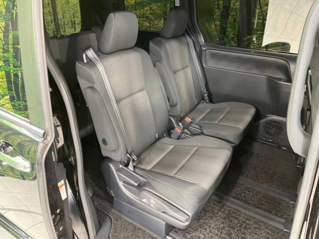 Toyota VOXY 2018-01 192150-9