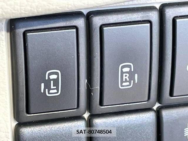 Suzuki SPACIA 2013-07 368519-4