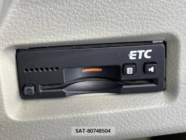 Suzuki SPACIA 2013-07 368519-6