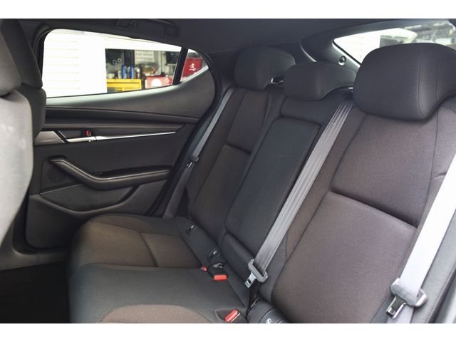 Mazda MAZDA3 2021-03 8400-11