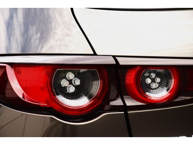 Mazda MAZDA3 2021-03 8400-28