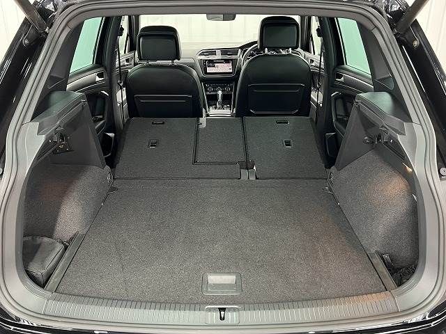VolksWagen TIGUAN 2018-12 24281-12