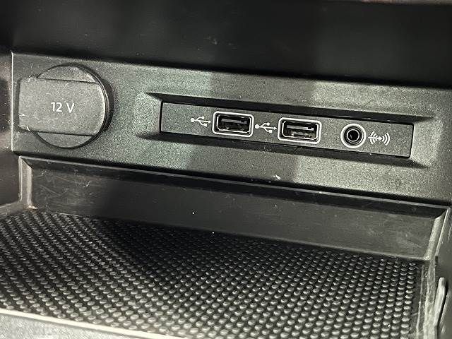VolksWagen TIGUAN 2018-12 24281-6