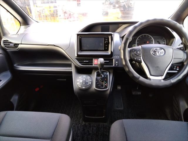 Toyota NOAH 2016-02 188764-2