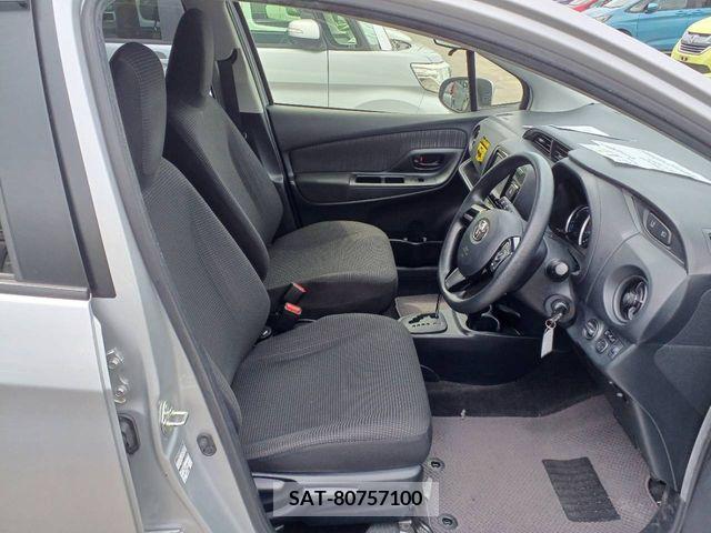 Toyota VITZ HYBRID 2019-05 314388-5