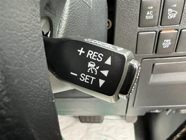 Toyota ALPHARD HYBRID 2015-06 195135-13