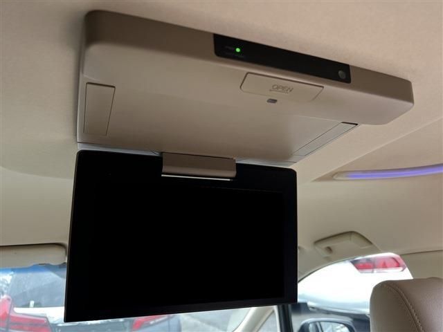 Toyota ALPHARD HYBRID 2015-06 195135-5