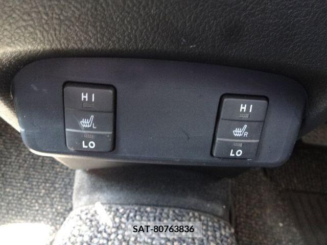 Toyota SIENTA 2016-07 285056-17