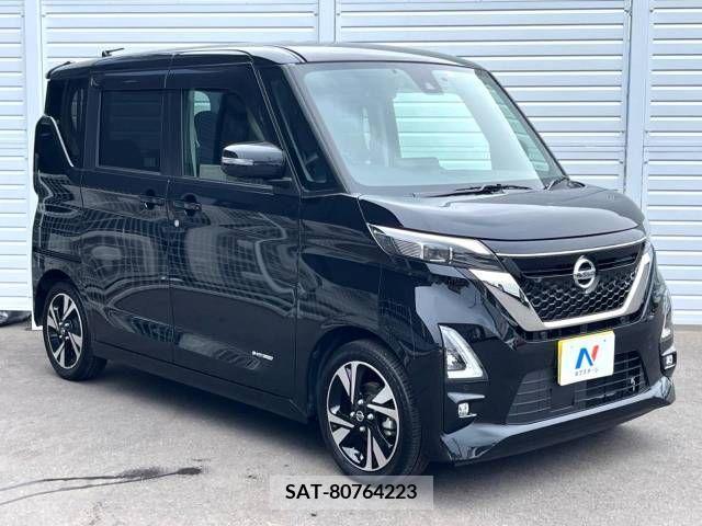 Nissan ROOX 2022-10 334319-14