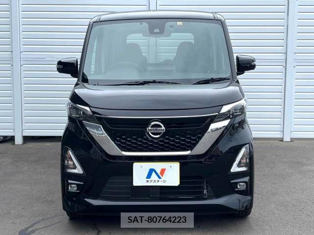 Nissan ROOX 2022-10 334319-12