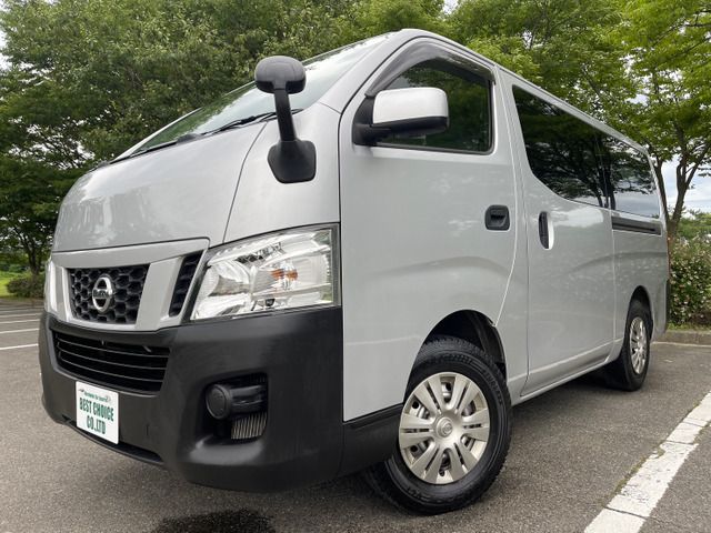 Nissan NV350 Caravan 2016-05 8026-3