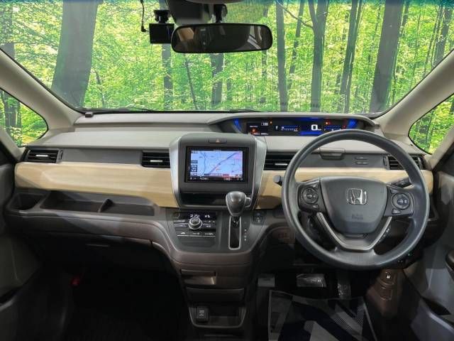 Honda FREED 2019-07 188352-1