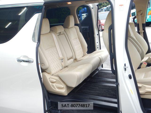 Toyota ALPHARD 2018-03 282954-6