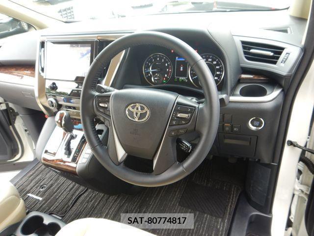 Toyota ALPHARD 2018-03 282954-7