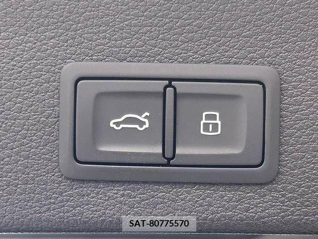 Audi Q2 2021-09 231843-6