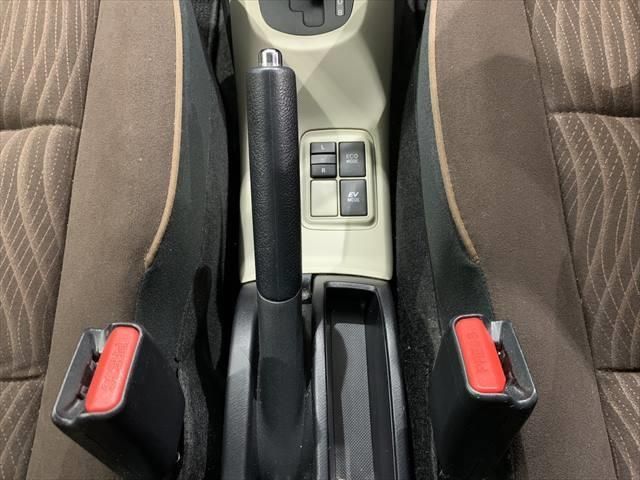Toyota AQUA 2012-11 193890-24