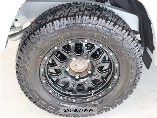 Suzuki JIMNY SIERRA 2024-02 273863-4