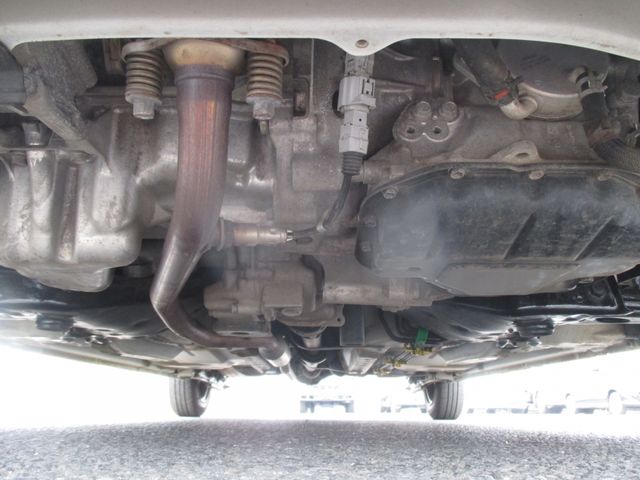 Toyota PASSO 2016-10 15981-26