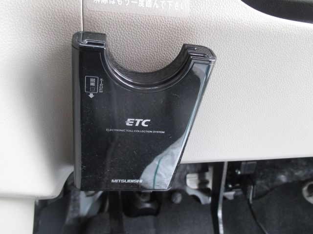 Toyota PASSO 2016-10 15981-23