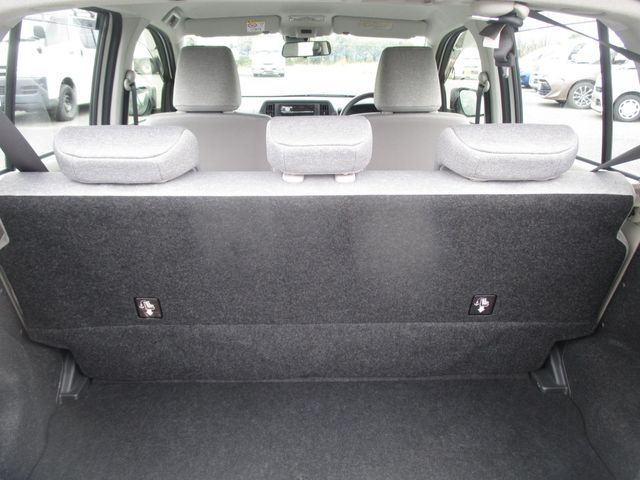 Toyota PASSO 2016-10 15981-8