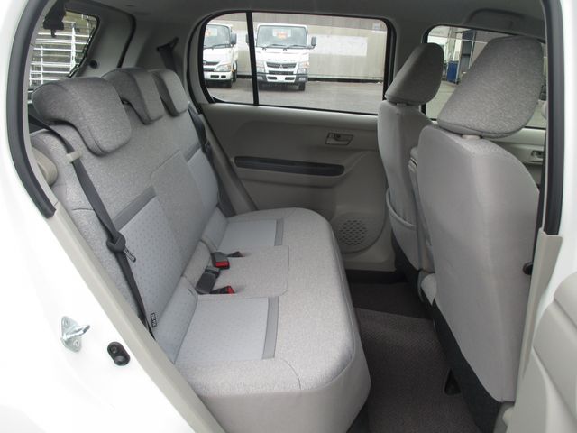 Toyota PASSO 2016-10 15981-12