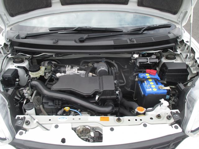 Toyota PASSO 2016-10 15981-25