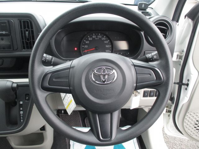 Toyota PASSO 2016-10 15981-16