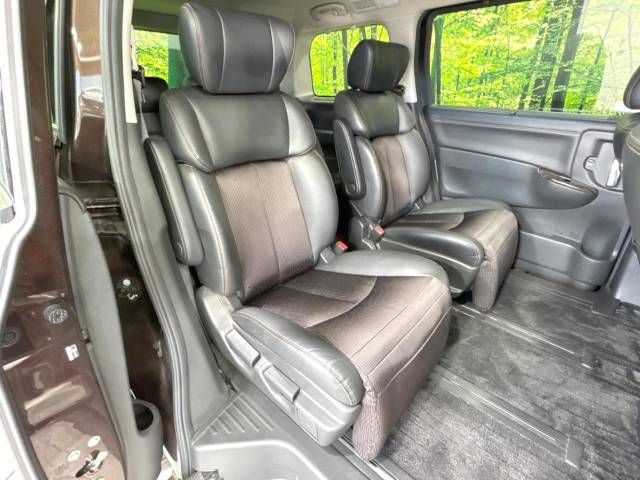 Nissan ELGRAND 2019-01 194802-9