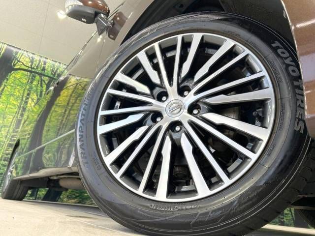 Nissan ELGRAND 2019-01 194802-14