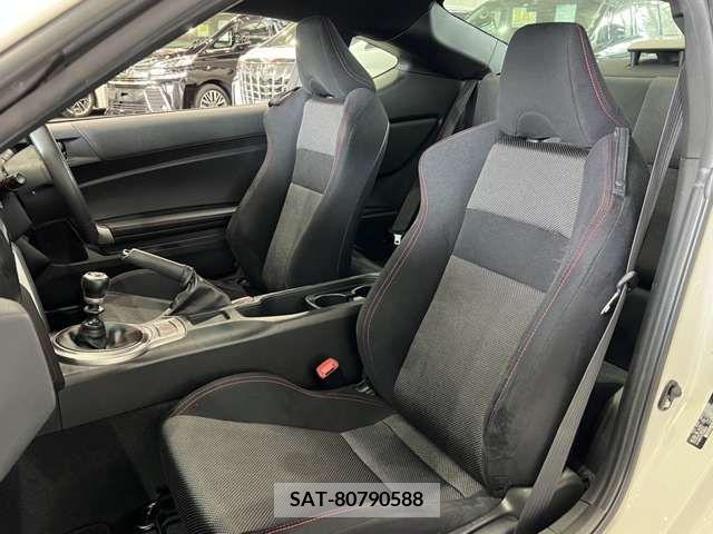 Toyota 86 2013-11 381620-18