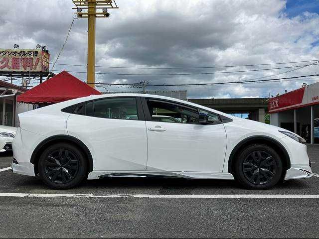 Toyota PRIUS 2023-06 191883-12
