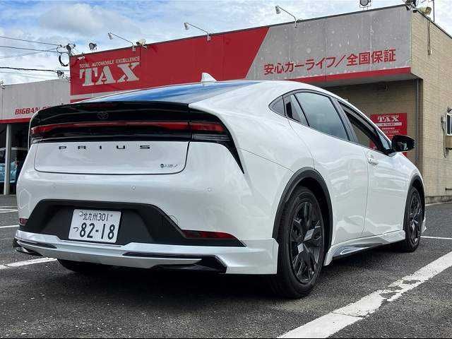 Toyota PRIUS 2023-06 191883-2