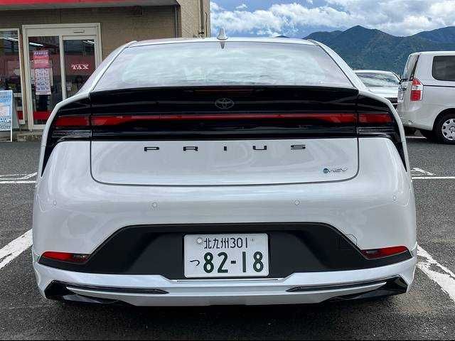 Toyota PRIUS 2023-06 191883-13