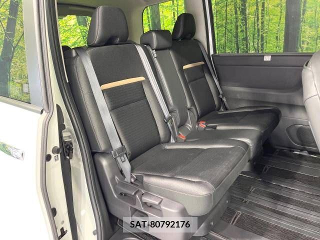 Nissan SERENA 2023-03 230475-10