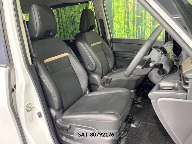 Nissan SERENA 2023-03 230475-9