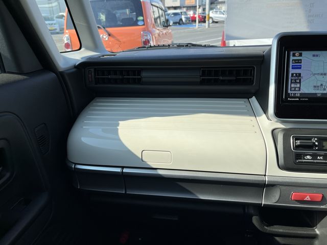Suzuki SPACIA 2018-11 3676-11