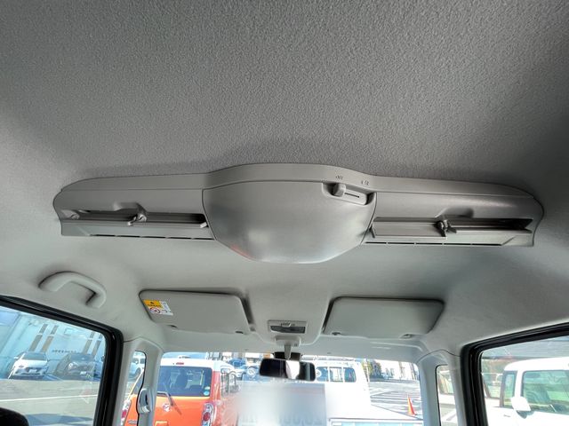Suzuki SPACIA 2018-11 3676-12